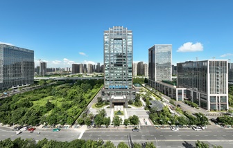 ได้รับรางวัล 3 ปีสามปีติดต่อกัน